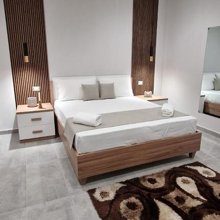 Hotel Movida 카소리아 외부 사진